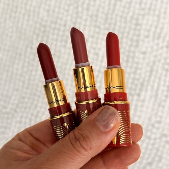 Mac Lustreglass mini lipsticks. 3 pc - Picture 1 of 9